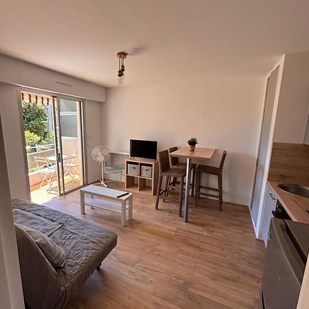 Beau Studio 300 M De La Plage Avec Parking Apartamento La Ciotat Exterior foto