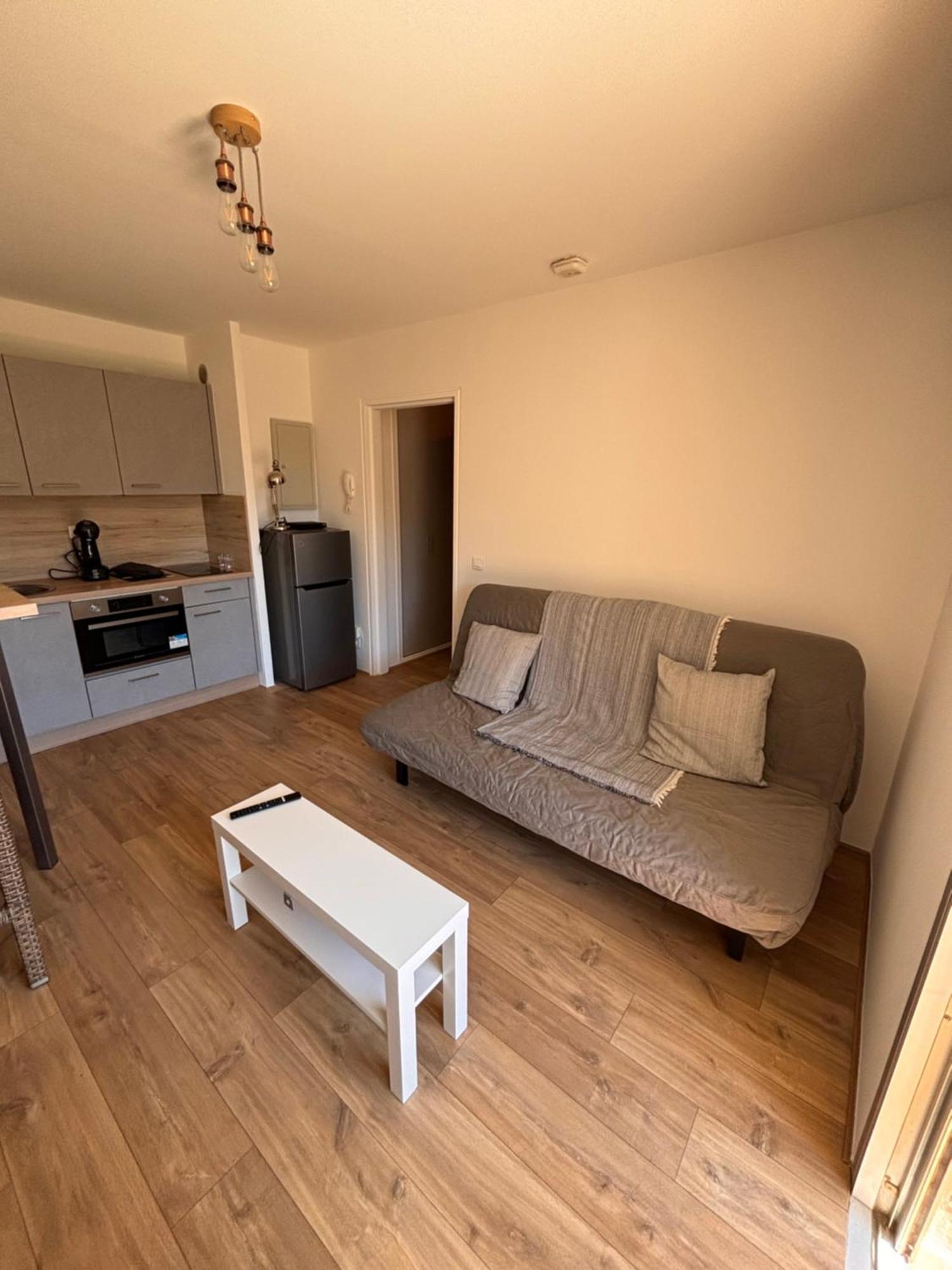 Beau Studio 300 M De La Plage Avec Parking Apartamento La Ciotat Exterior foto